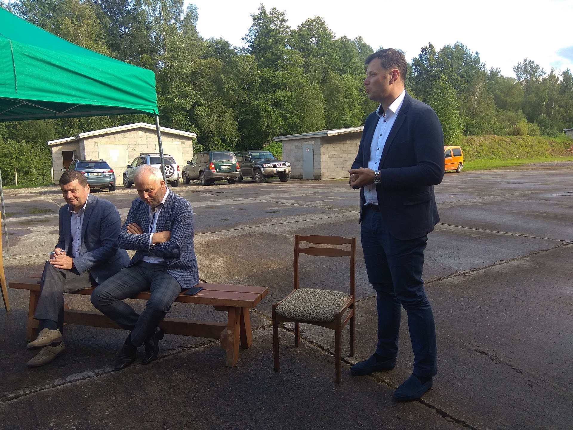 Kėdainių rajono mero pavaduotojas Paulius Aukštikalnis akcentavo, kad krašto žvejai ir medžiotojai turi išspręsti savo bėdas ir būti kaip viena darni šeima. D. Kuprijanovo nuotr.