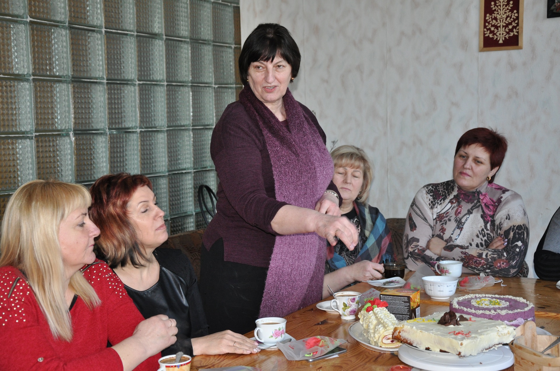 Aristavoje organizuoto seminaro „Tortų puošimas“ metu./ Asmeninio archyvo nuotr.