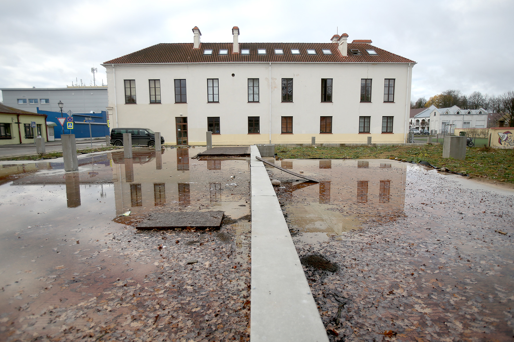 Labiausiai rajone džiugina švietimo sistemos rodikliai, realiai ir ištraukę Kėdainius į 18–19 vietą, tačiau čia iki šiol taip ir nerandama galimybių pastatyti priestatą Šviesiajai gimnazijai, kuri yra viena iš stipriausių šalyje, su joje veikiančia Sėkmės ir lyderystės mokykla. Algimanto Barzdžiaus nuotr. 