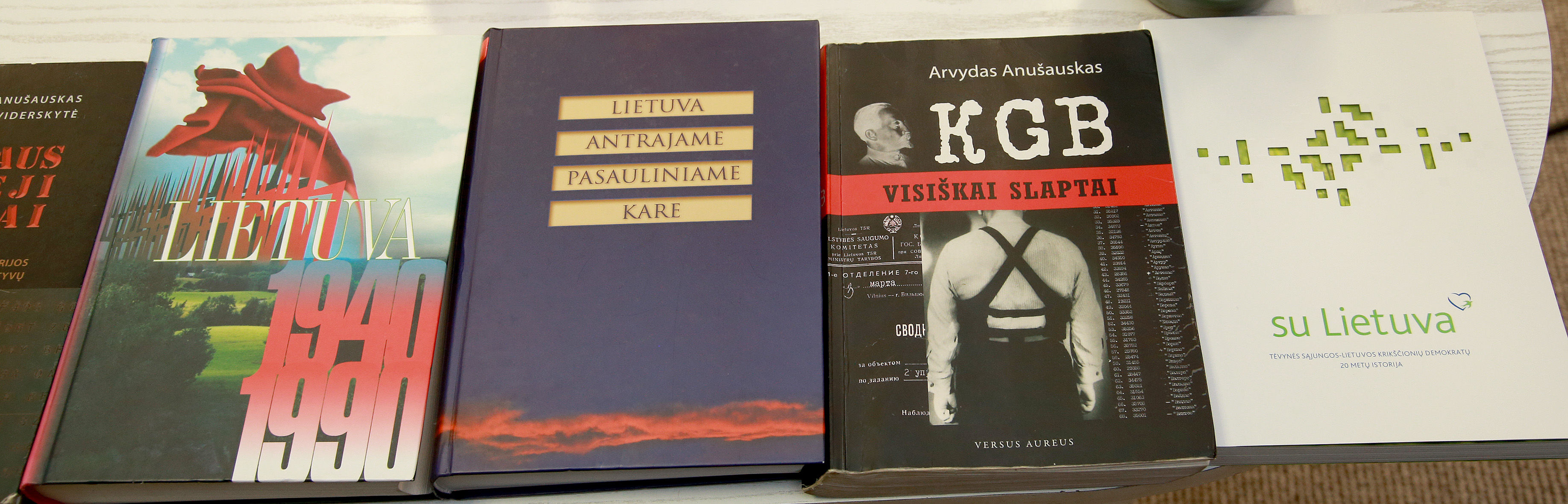 Istorija apie garsų partizanų vadą aktuali skirtingoms kartoms. Dr. Arvydo Anušausko knygos skatina atversti ilgą laiką slėptus Lietuvos istorijos puslapius. A. Barzdžiaus nuotr. 