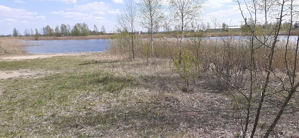Beinaičių kaimo patriotai netinginiauja – prie Šilainių karjero neliko nė vienos šiukšlės. Viskas Audros Čapskytės ir jos šeimos dėka. Asmeninio archyvo nuotr.