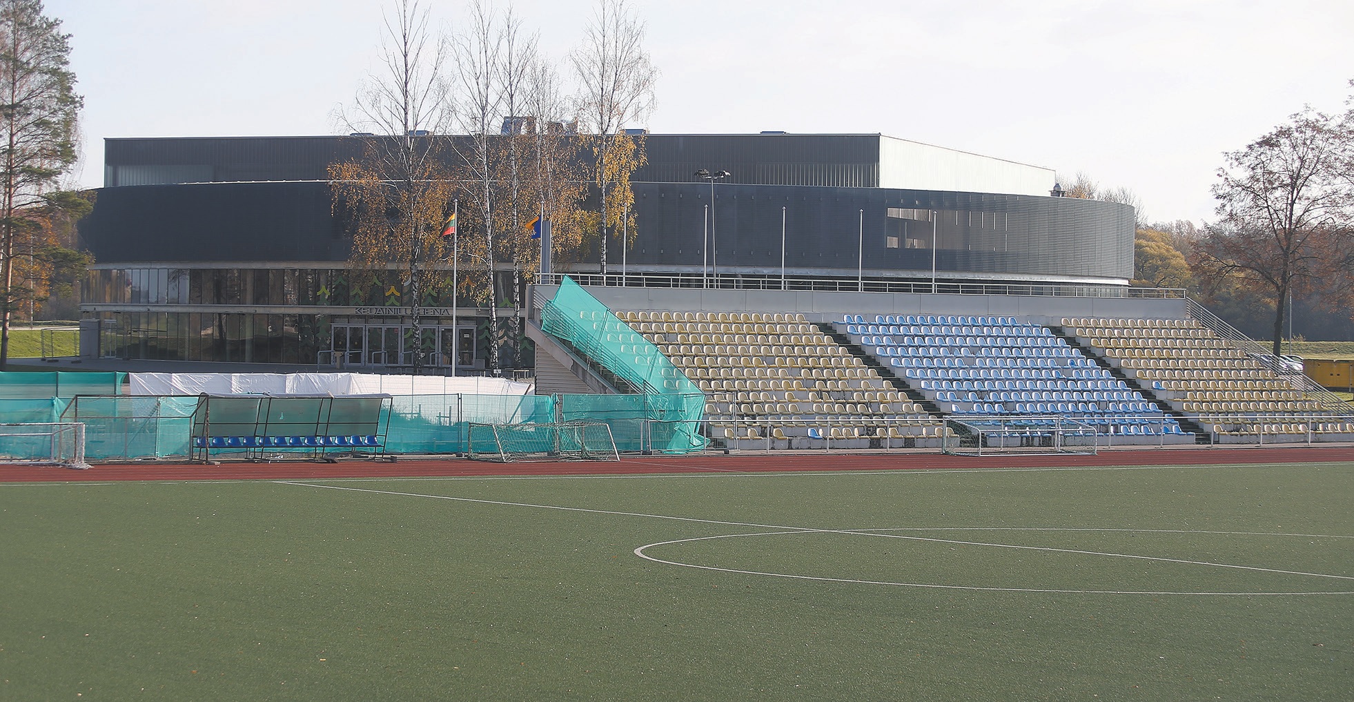 Pernai pagaliau įsibėgėjo ir miesto stadiono rekonstrukcija, kuriai buvo skirta apie 900 tūkst. eurų./Algimanto Barzdžiaus/ „Rinkos aikštės“ archyvo nuotr.