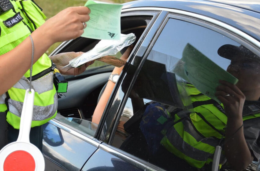  Nuo liepos 1 d.  vairuotojai galės nesivežioti teisių ar kitų automobilio dokumentų