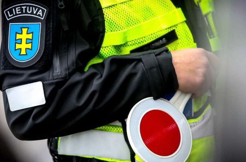  Policija perspėja, kad gali griežtinti kontrolę viešose vietose per karantiną – patruliuos 800 pareigūnų