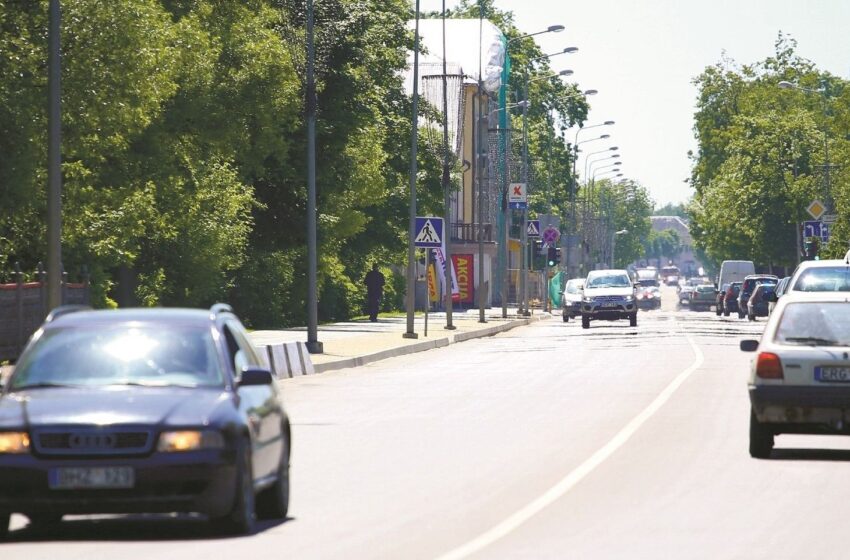  Pradinis taršių automobilių mokestis galėtų siekti 20 eurų per metus