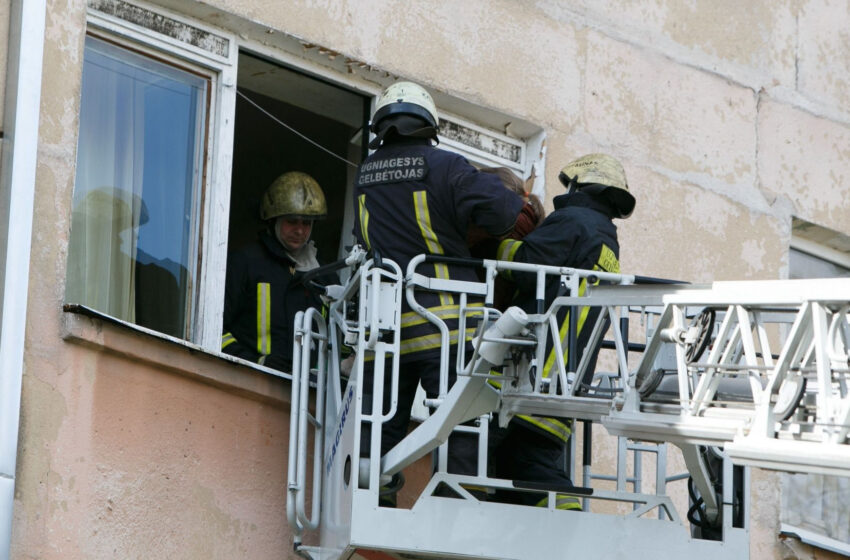  Specialiosios tarnybos gelbėjo save žalojusį vyrą