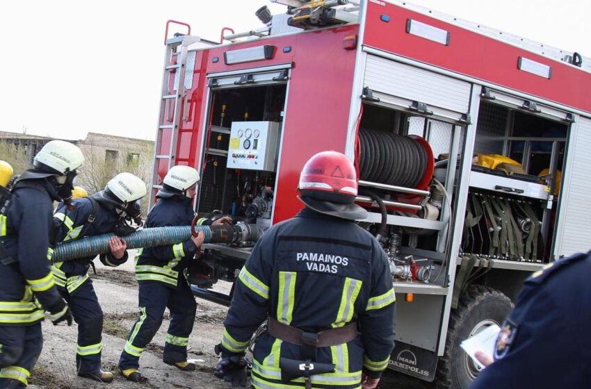  Šilainiuose – didžiulis gaisras