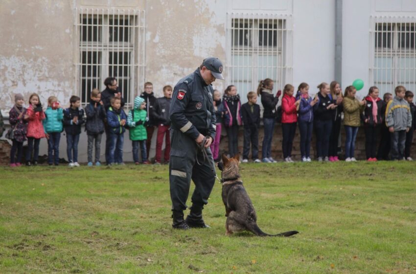  Policija atvėrė duris mažiesiems moksleiviams (su fotogalerija)