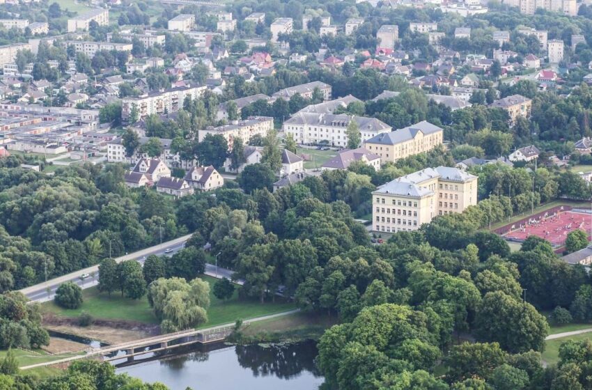  Savivaldybės administracijoje darbuotojų skaičius nekito beveik kone dešimtmetį