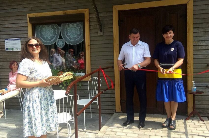  Krakės švenčia: duris atvėrė bendruomenės svetainė, pristatytas naujas informacinis stendas
