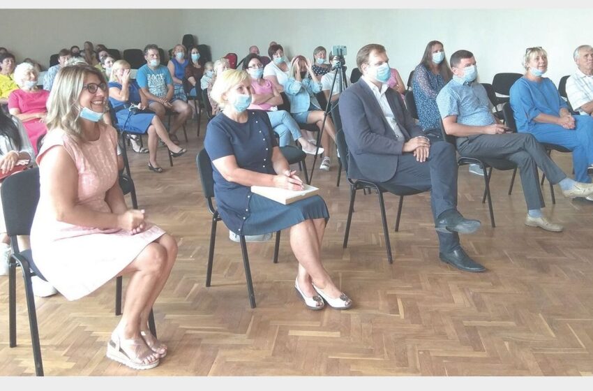  Kunioniuose atidaryta atnaujinta bendruomenės salė