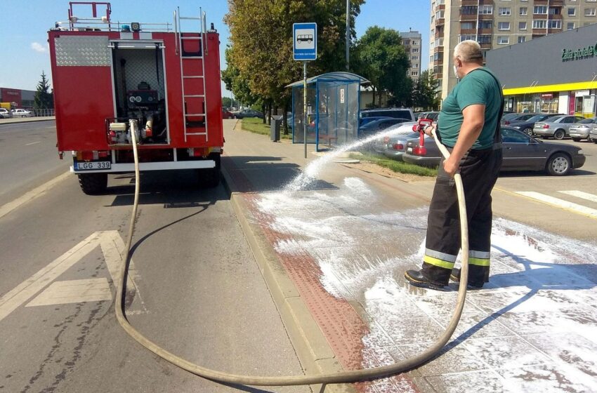  Į kovą su kietosiomis dalelėmis stoja ir ugniagesiai