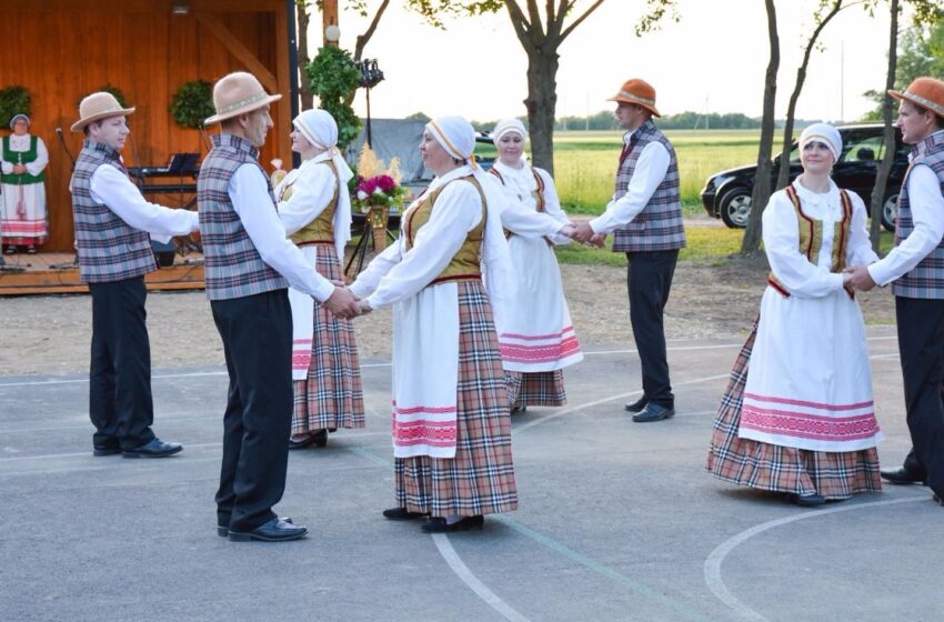  Kraštiečiai kviečiami vienytis šokiui!