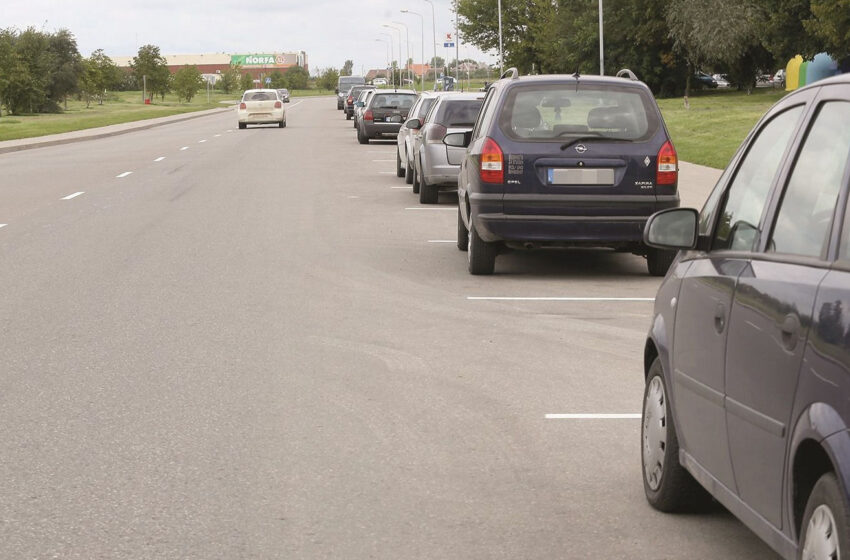  Gyventojų patogumui pažymėtos automobilių statymo vietos