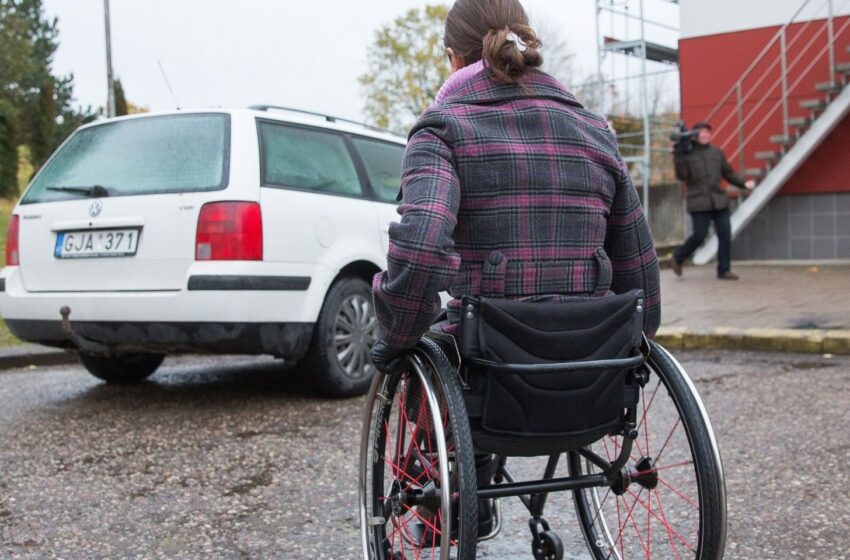  Siūloma dvigubai didinti kompensacijas neįgaliųjų automobiliams įsigyti ar pritaikyti