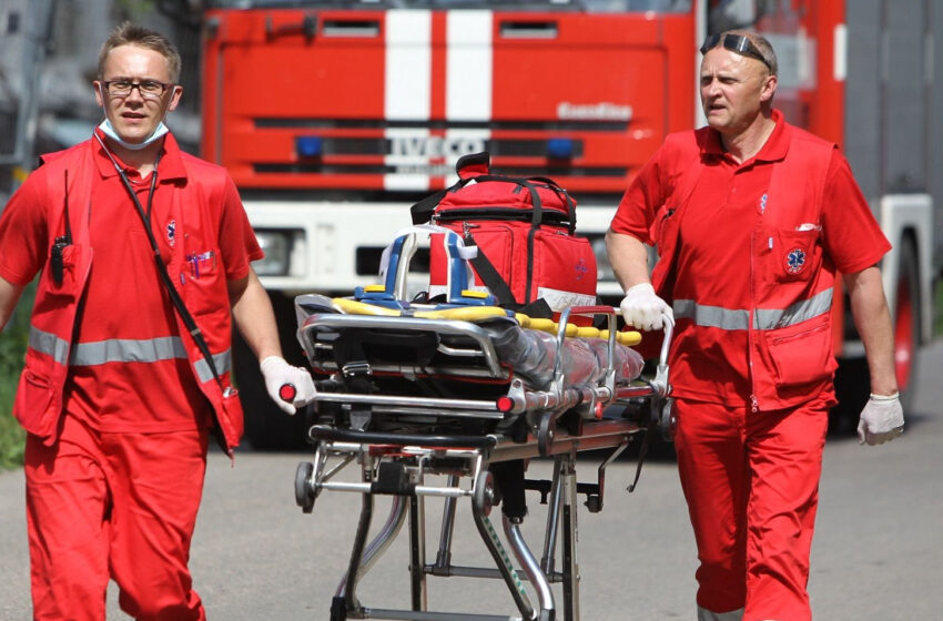  Šeimos drama Kėdainiuose: dūrė žmonai ir mėgino nusižudyti