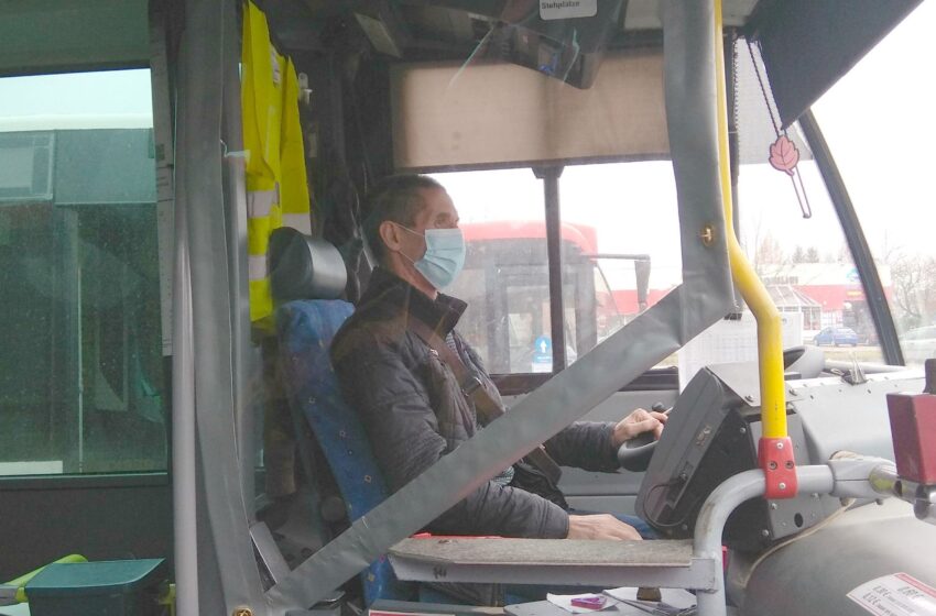  Autobusuose – pertvaros tarp vairuotojo ir keleivių