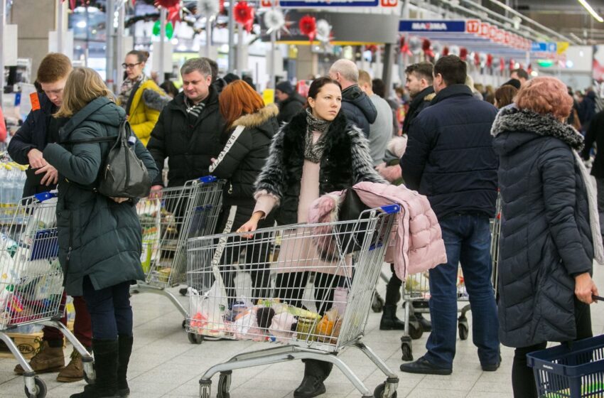  Karantinas visur, tik… ne parduotuvėje