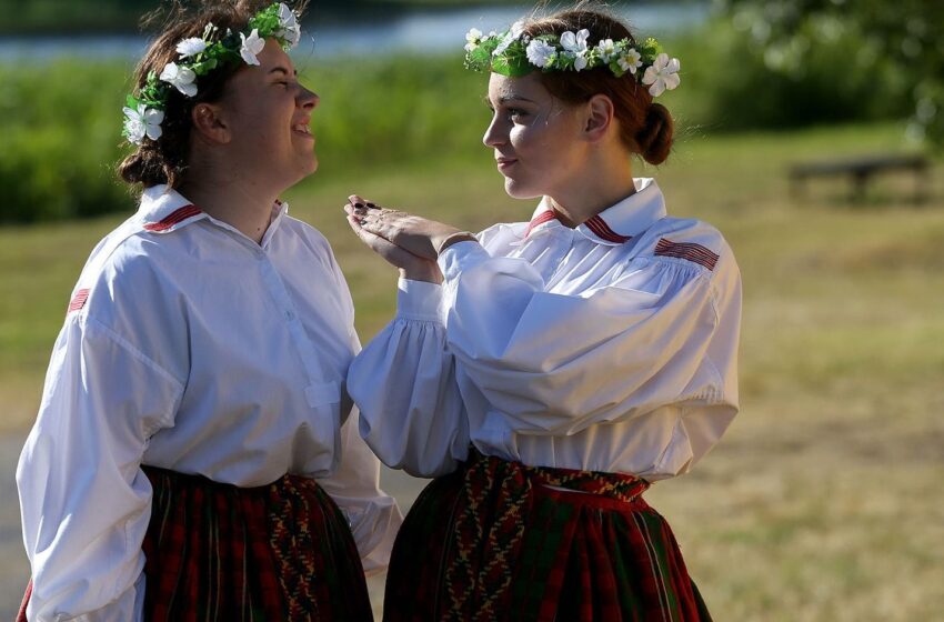  Rasų šventė Akademijoje – su protėvių tradicijomis (GALERIJA)