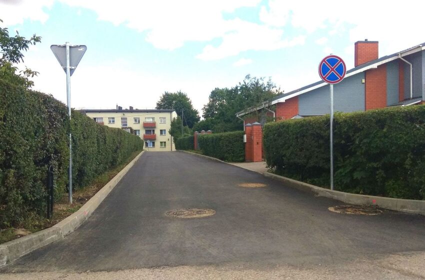  Gyventojų vargai baigėsi: rekonstruotas skersgatvis