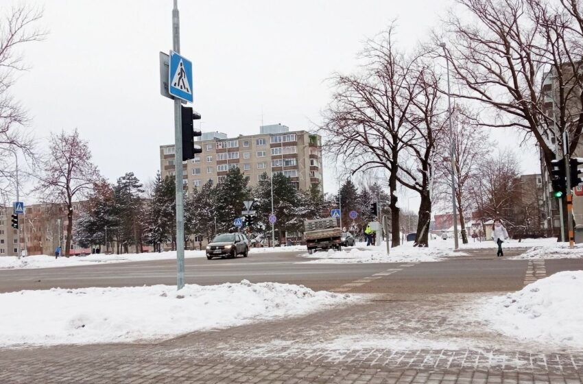  Stingdančio šalčio neatlaikė ir miesto šviesoforai