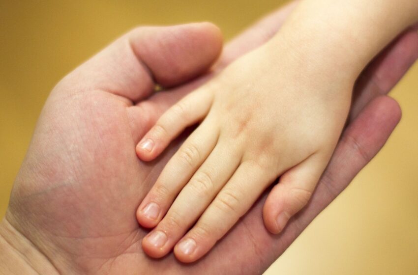  Nuspręsta: išmoką vaikus prižiūrintys tėvai galės gauti per visą karantiną