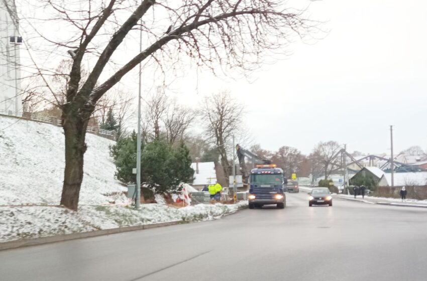  Šėtos gatvėje tęsiami šaligatvių atnaujinimo darbai