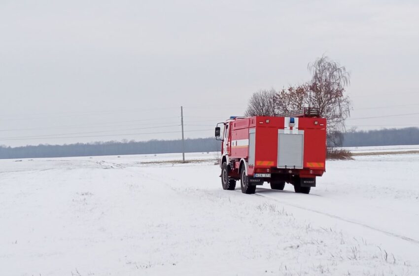  Miške užsiliepsnojo lengvasis automobilis