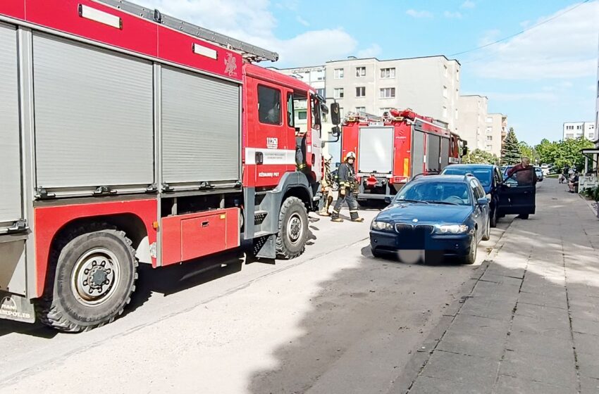  Iš buto ėmė sklisti dūmai: užsidegė gartraukis