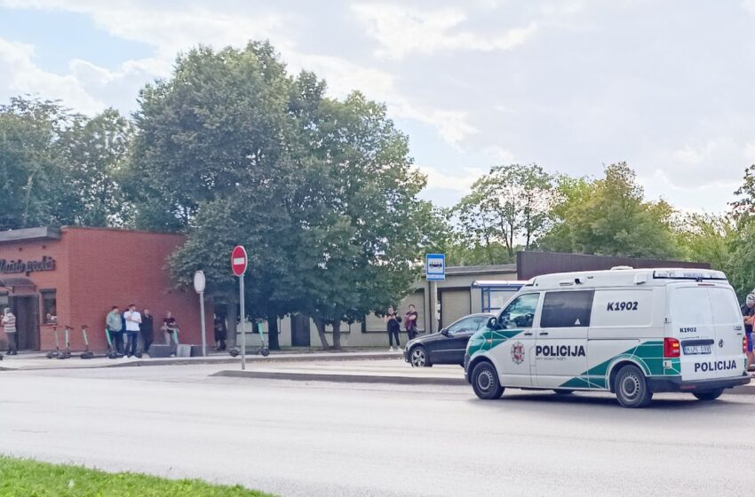  Kėdainiuose neblaivus vyras sužalojo policijos pareigūnus