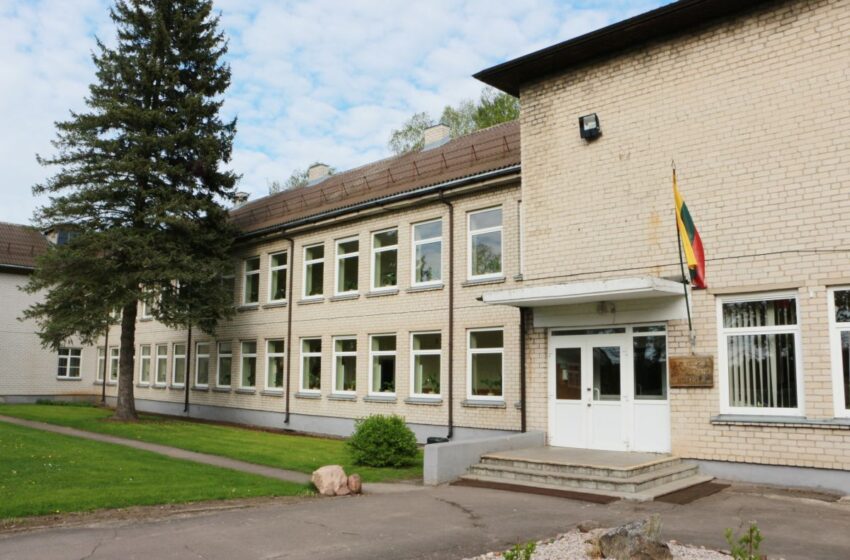 Šiandien Surviliškio Vinco Svirskio pagrindinėje mokykloje ugdomi 89 mokiniai.