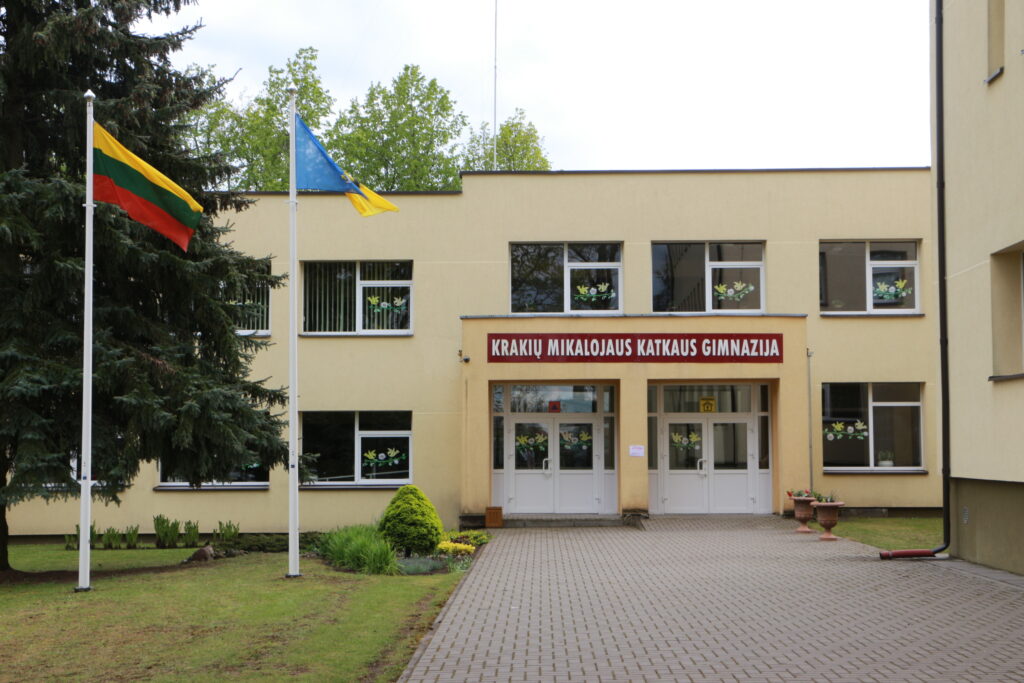 Krakių gimnazija