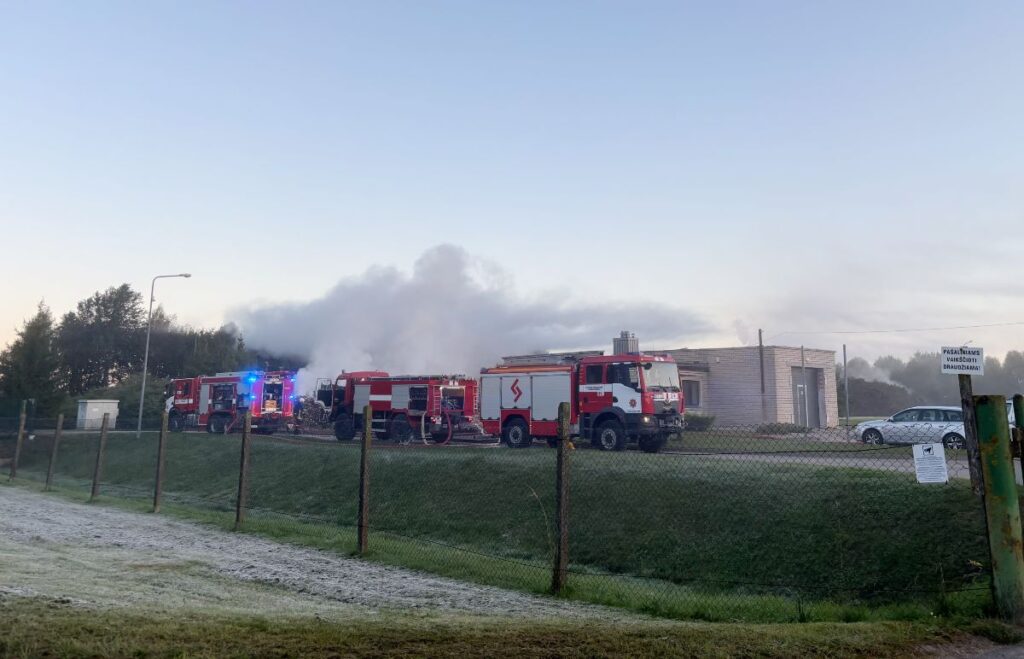 gaisras Zabieliškio sąvartyne Kristinos nuotr.