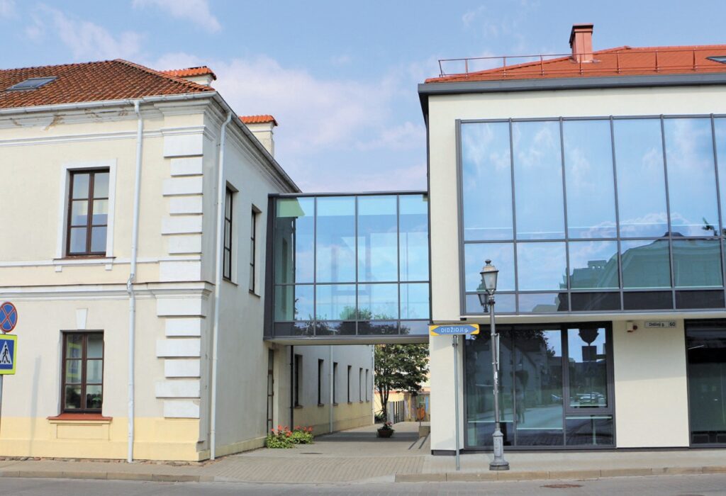 Šviesioji gimnazija